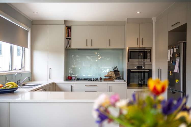 14 Luplau Crescent Cockle Bay_5