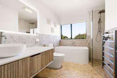 21 Kahurangi Drive_2