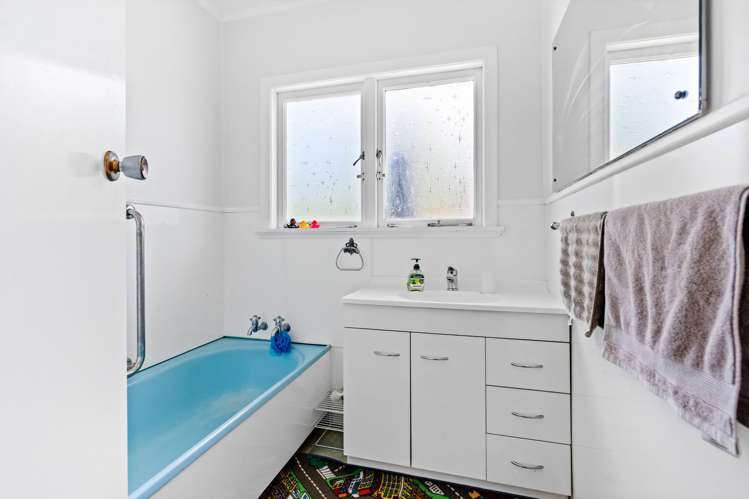 24 Lovatt Crescent Kensington_9