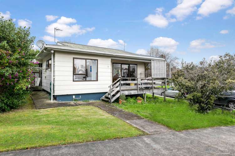83 Kervil Avenue Te Atatu Peninsula_11