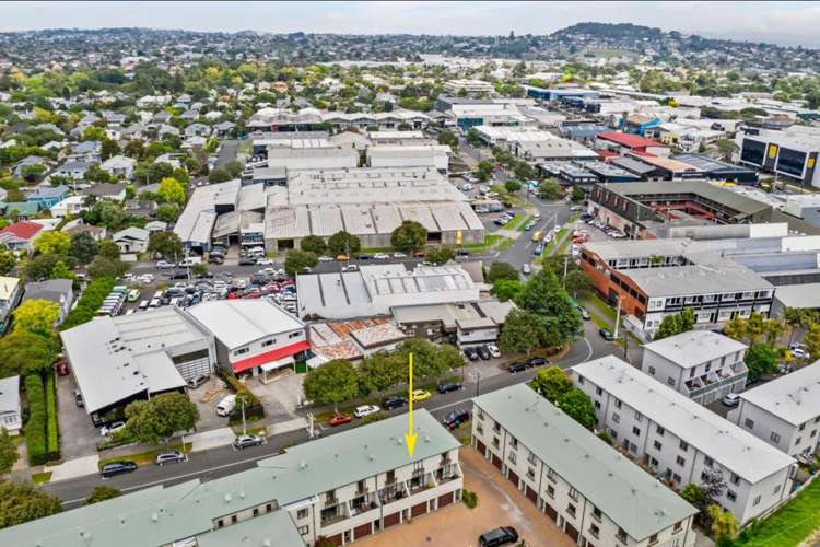 12/27 Rossmay Terrace Mount Eden_15