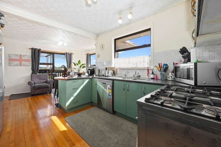 15 Colwill Road Massey_6