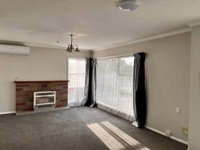 105 Silverdale Road 1076_1