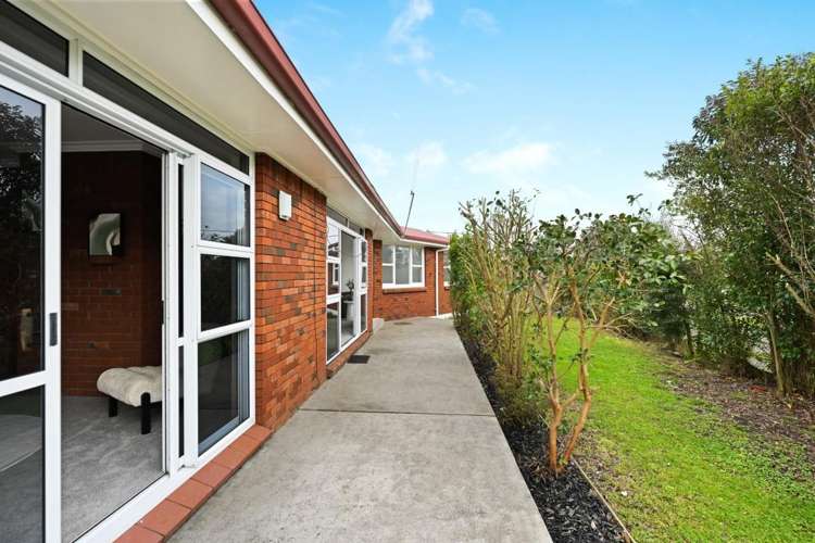 22 Frederick Drive Dinsdale_12