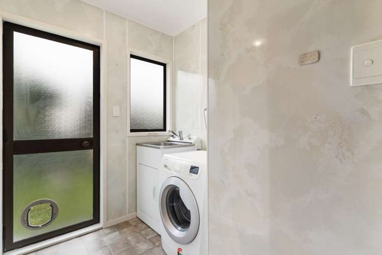 14a Karaka Street New Lynn_11