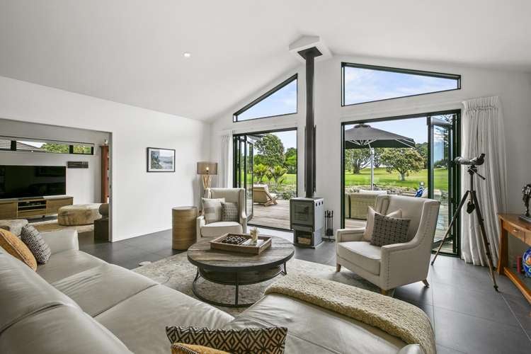 49B Links Drive Waiwhakaiho_7