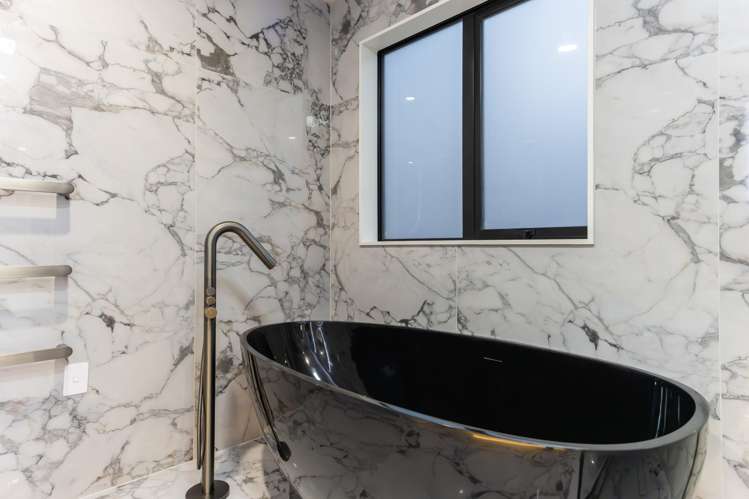 55 Streamview Way Long Bay_33