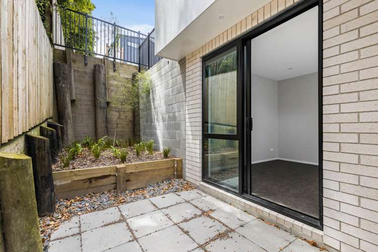 38 Tokai Place Glen Eden_9