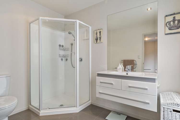 300 Carmichael Road Brookfield_16