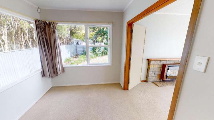 98 Highbury Avenue Highbury_6