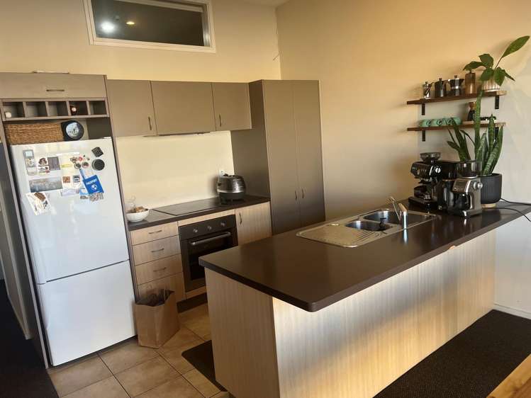 9/40 Hayton Road Wigram_9