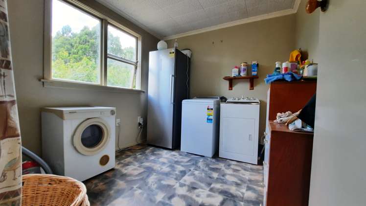 746 Clutha River Road Rongahere_10