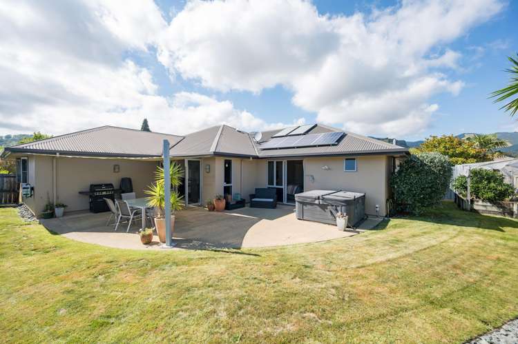 53 Covent Drive Stoke_21