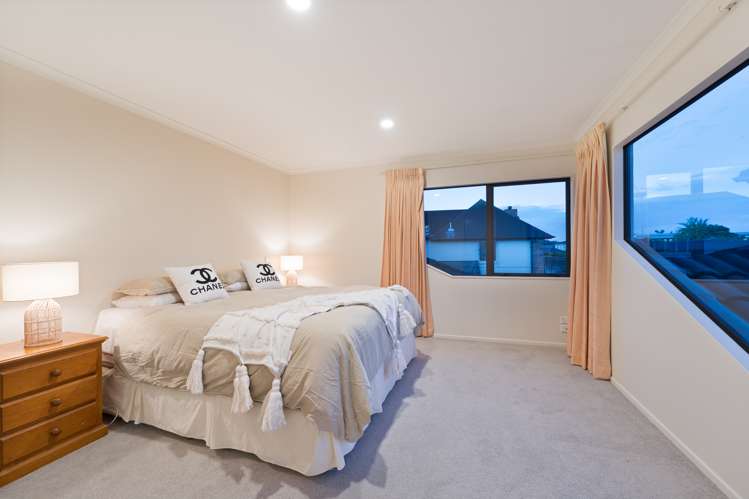 35 Waimanu Bay Drive Te Atatu Peninsula_23