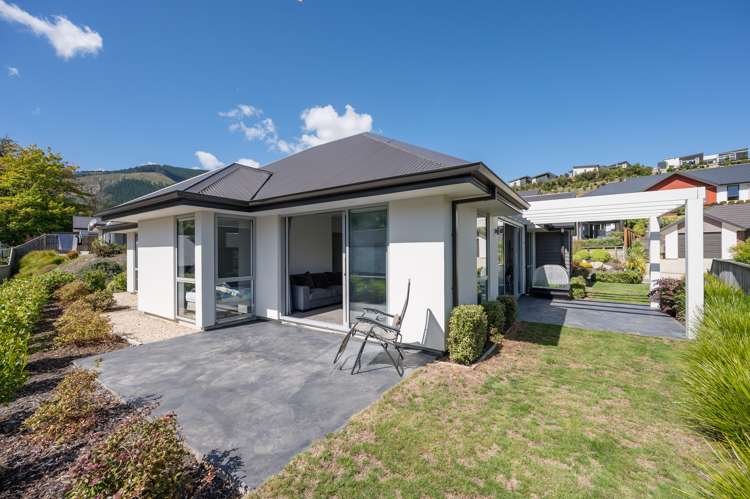 10 Waterson Lane Stoke_19