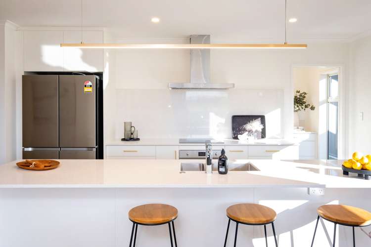 76 Pelorus Avenue Poraiti_11