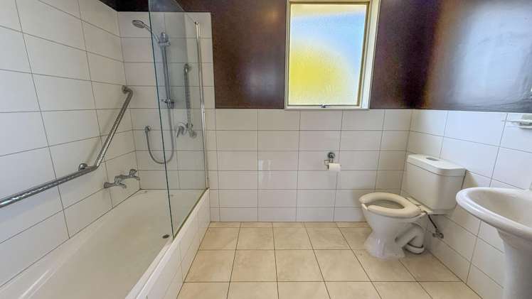 3 Cartier Crescent Flaxmere_9