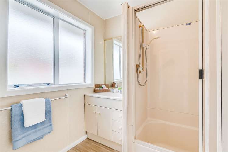 320 Greers Road Bishopdale_11