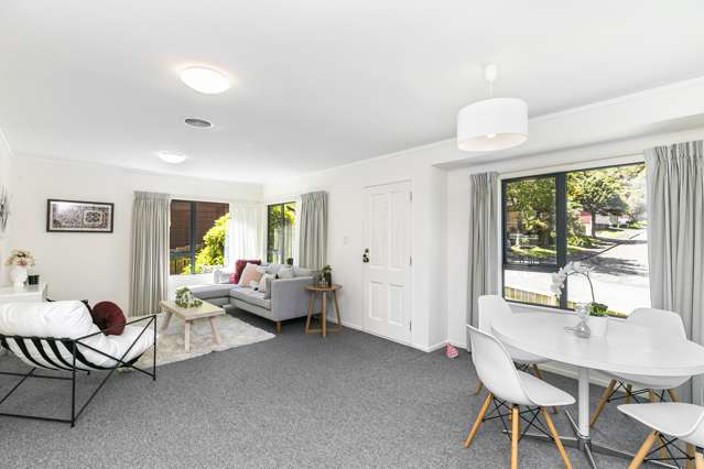 72 Woodhouse Avenue Karori_4