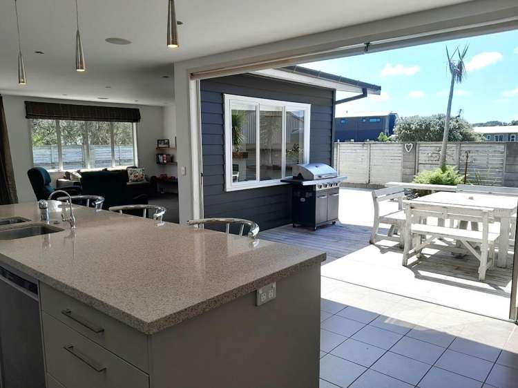 128 Harbour Drive Matarangi_1