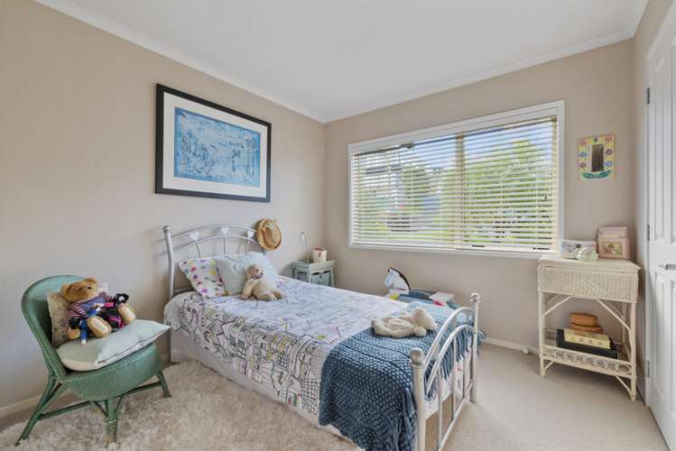 6 Orewa Street Torbay_11