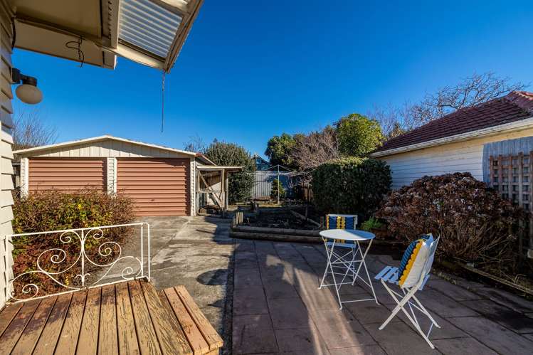 14 Manson Avenue Stoke_13