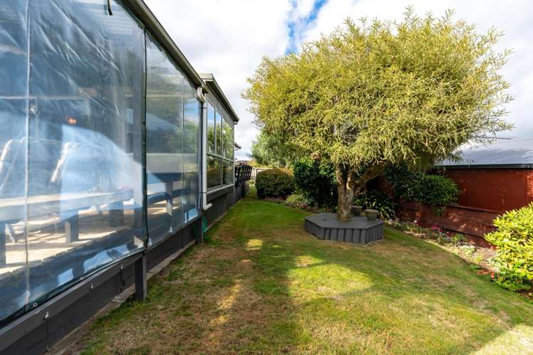 27 Glamis Avenue Dinsdale_19