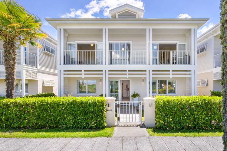 4 Puriri Boulevard Orewa_0