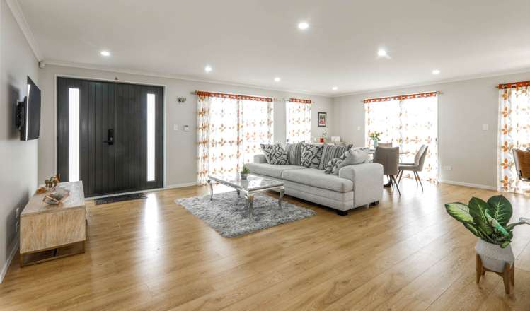 32 Cooladawson Drive Flat Bush_7