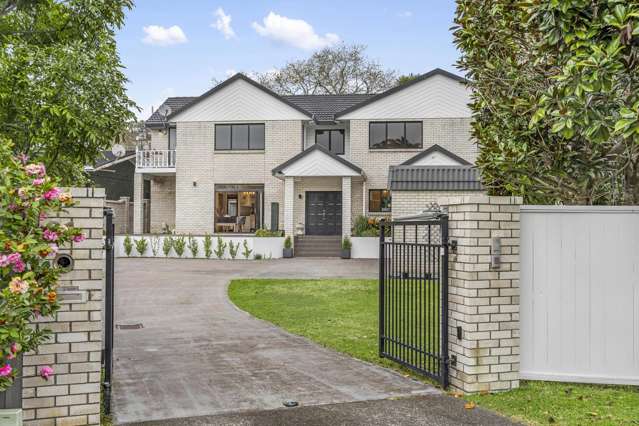 Expansive Family Living