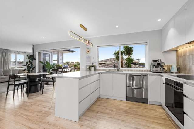 2/28 Bay Street Red Beach_3