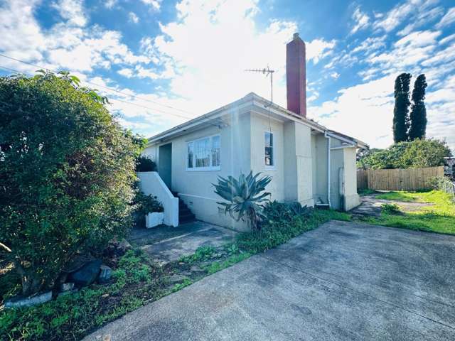 Lovely 3-Bedroom Home in Papatoetoe – Convenient Location