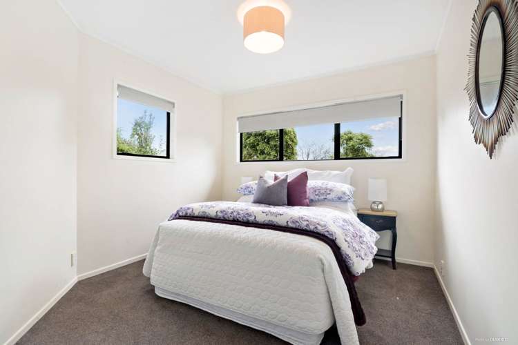 2/3 Ascot Avenue Narrow Neck_5