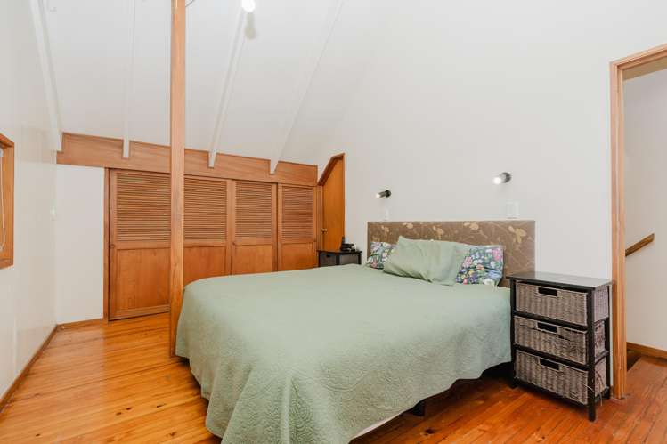 12 Cook Street Hamilton East_11