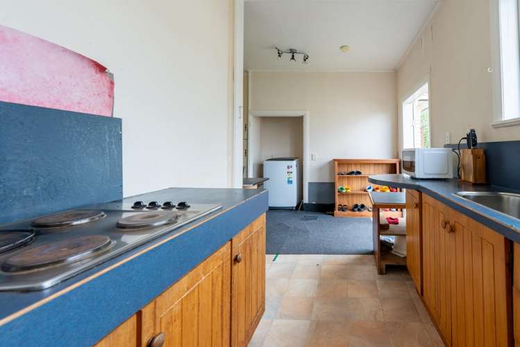 218 College Street West End_1