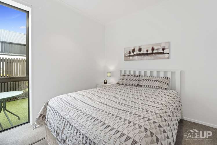 90 Squadron Drive Hobsonville_8