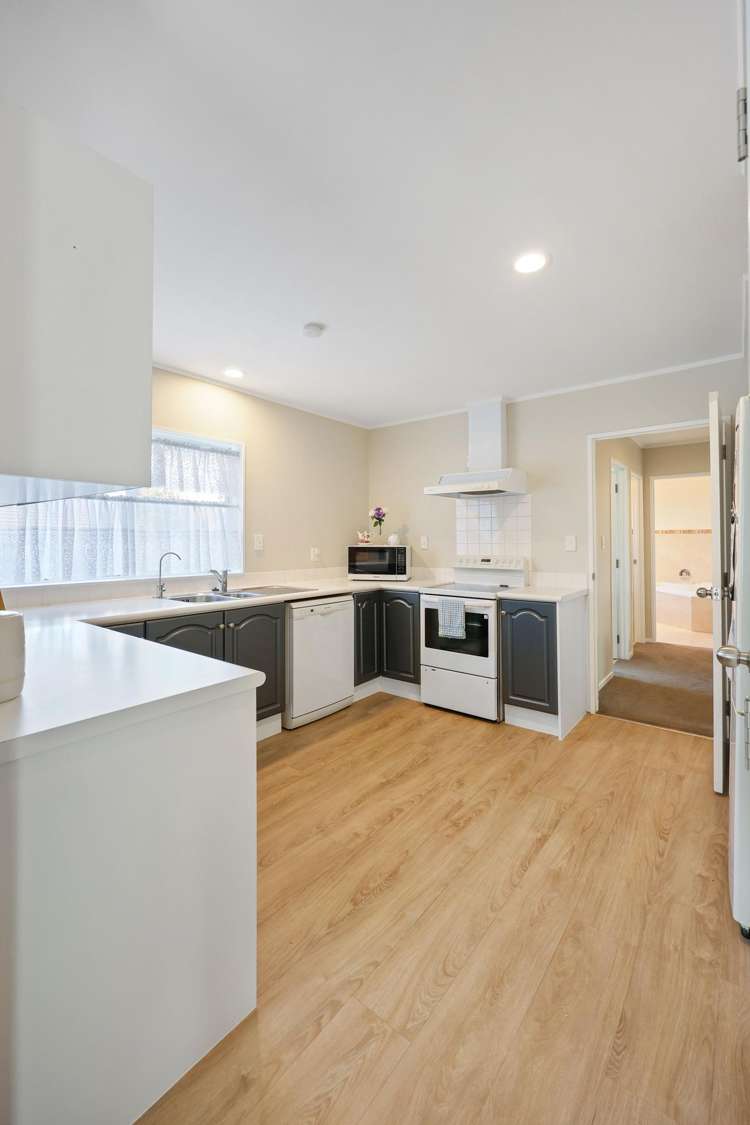 1/242 Botany Road Golflands_24