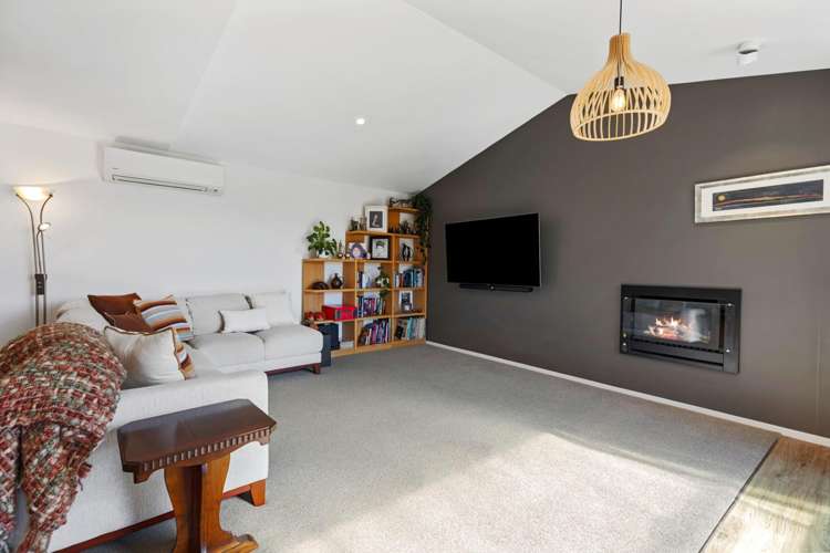 49 Oceana Drive Welcome Bay_18