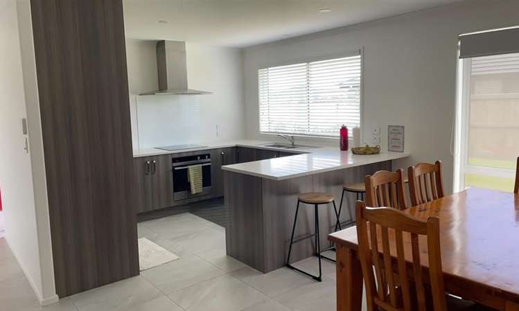 13 Kaurinui Crescent One Tree Point_3