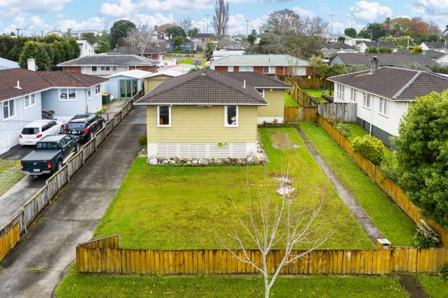 16 Old Wairoa Road Papakura_1