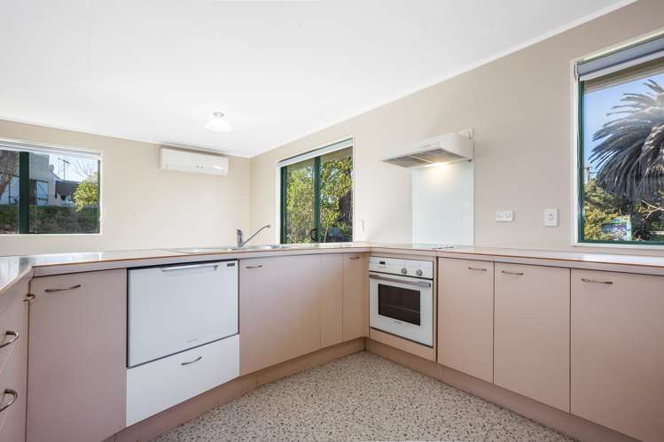 16b Karaka Street Otaki Beach_14