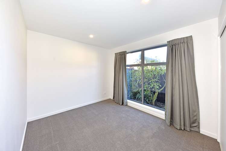 8 Earhart Lane Wigram_11