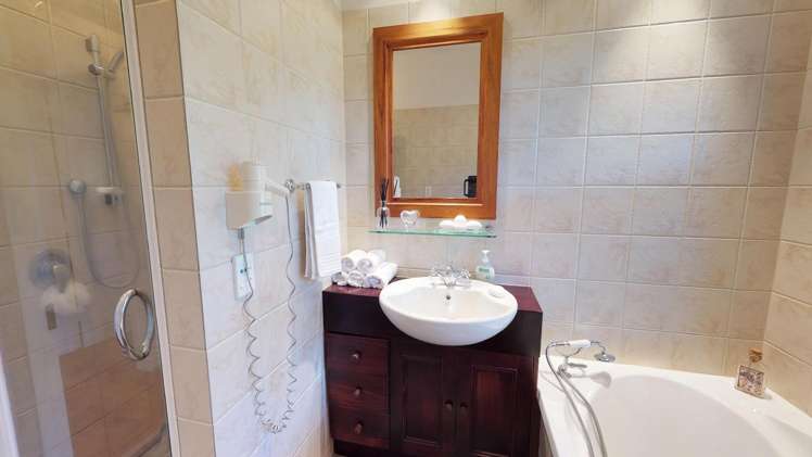 88 Donovans Road Wainui_19