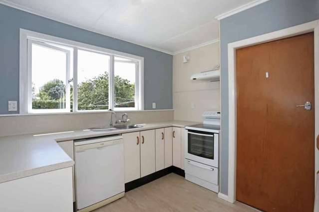 8 Nairn Crescent Awapuni_4