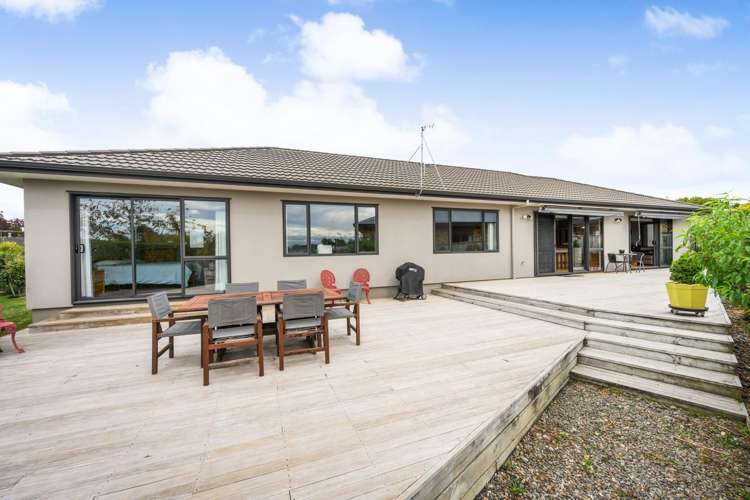8 Stonebridge Heights Feilding_2