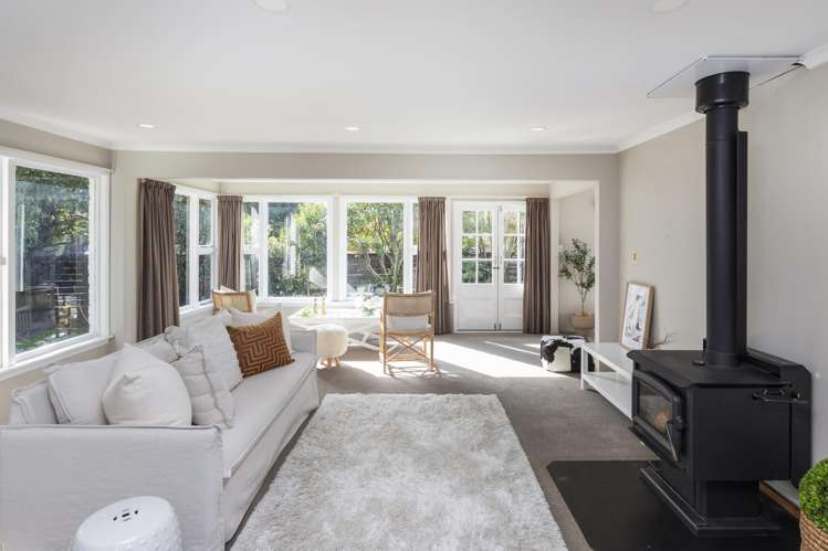 39 Hurunui Street Cracroft_2