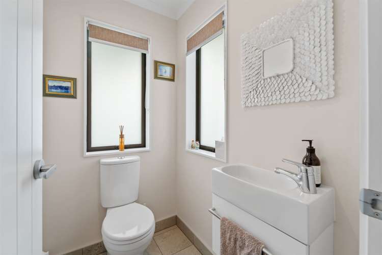 18 Maylee Crescent Gulf Harbour_16