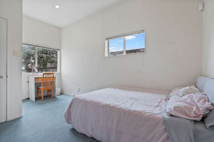 37 Covil Avenue Te Atatu South_11