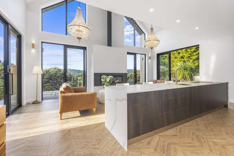 16 Long Road Waitakere_5