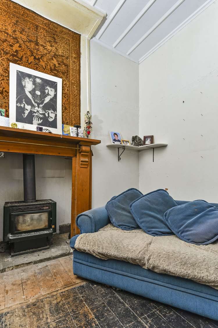 19 Woodhams Street Beach Haven_7